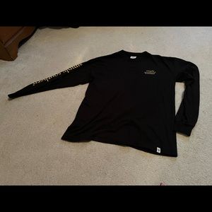 Simply Southern long sleeve w/ 2 Corinthians 4:6.Let light shine out of darkness